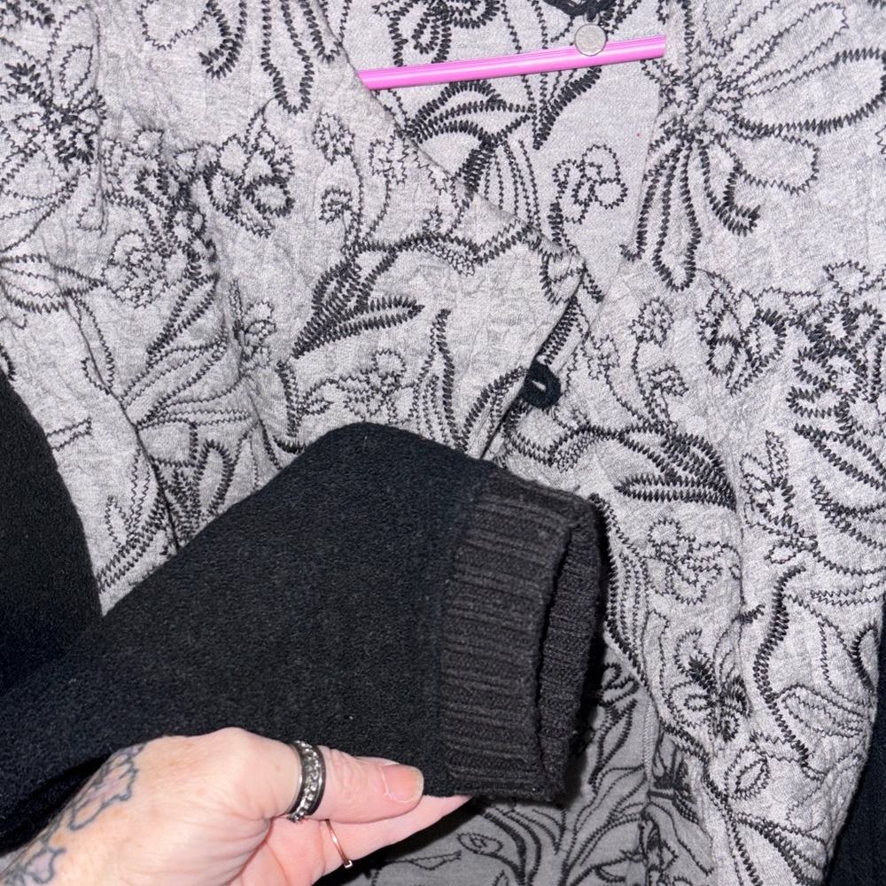 Floral Black and Gray Women's Jacket - Picture 5 of 6